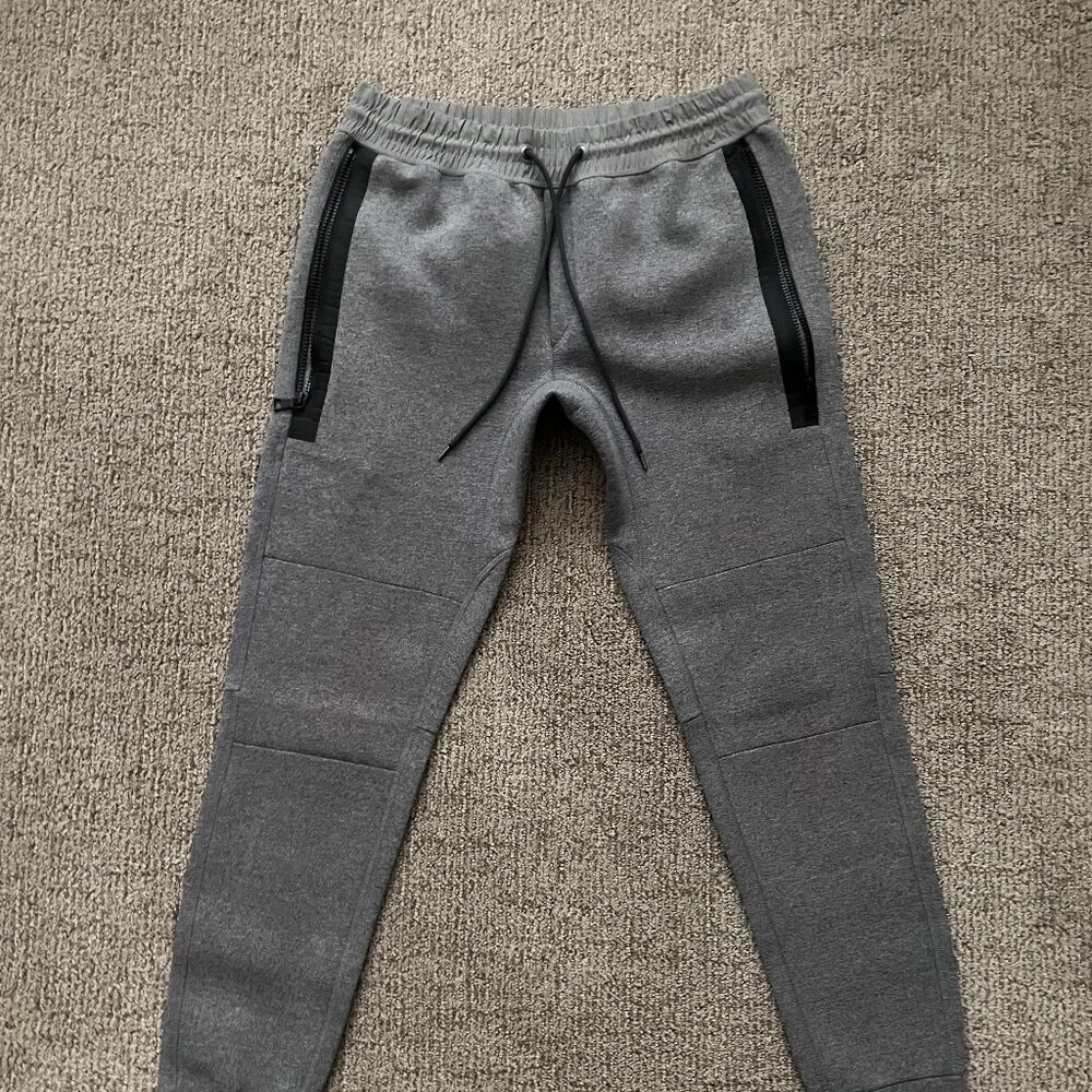 Banana Republic 'Sweat-pant' in Light Heather Grey - Like New!